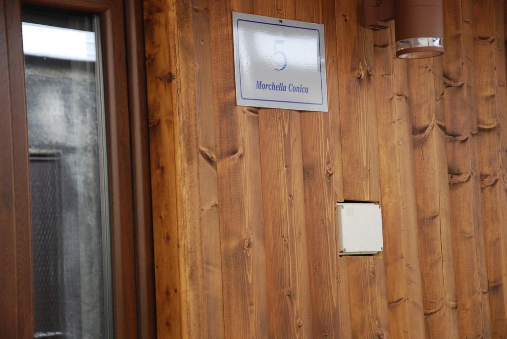 Guest House Caracas Lorica Exterior foto